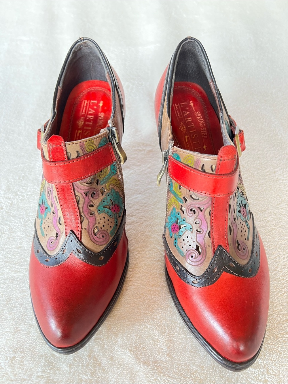 Spring Step L’Artiste Tooled Leather Booties Size 8.5 Floral Wingtip Heels NEW - Picture 7 of 12